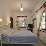 Zeytin 3* Alaçatı