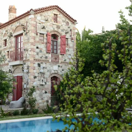 Zeytin 3* Alacati