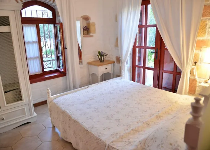 Zeytin Hotel